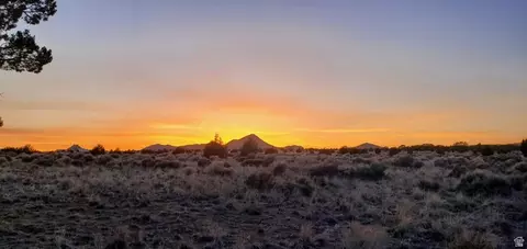 4900 W Midvalley Rd, Cedar City, UT 84721