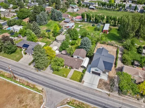 View/Area - 415 E Maple St, Mapleton, UT 84664 photo 7 of 12