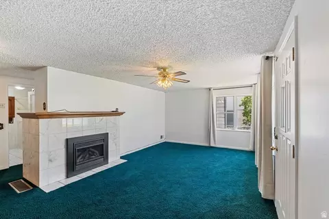 Living - 415 E Maple St, Mapleton, UT 84664 photo 1 of 2