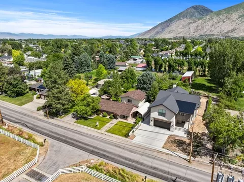 View/Area - 415 E Maple St, Mapleton, UT 84664 photo 3 of 12