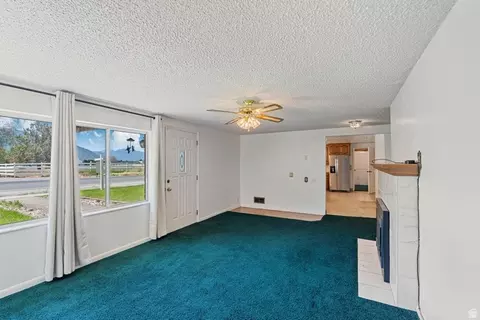 Living - 415 E Maple St, Mapleton, UT 84664 photo 2 of 2