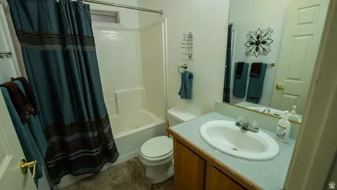 Bath - 7500 Spring Canyon Rd, Helper, UT 84526 photo 1 of 9
