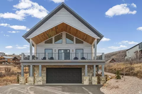 776 W Snowberry Ct, Garden City, UT 84028