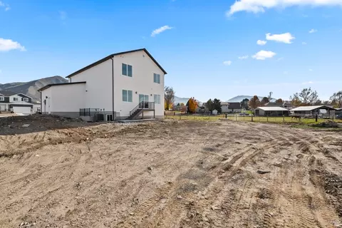 Exterior - 467 N 460 E, Salem, UT 84653 photo 6 of 7