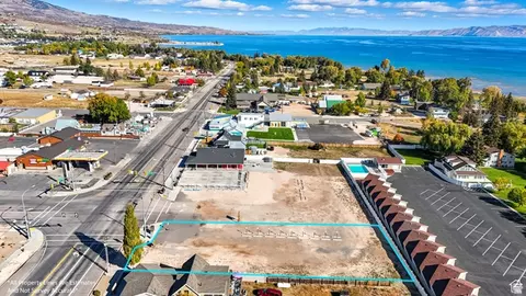 6 S Bear Lake Blvd, Garden City, UT 84028