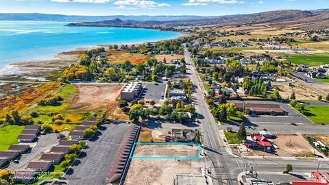 6 S Bear Lake Blvd, Garden City, UT 84028