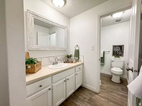 Bath - 290 S 300 E, Orem, UT 84058 photo 1 of 10