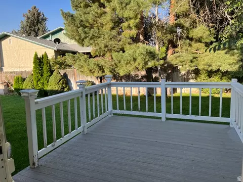 Exterior - 290 S 300 E, Orem, UT 84058 photo 3 of 3