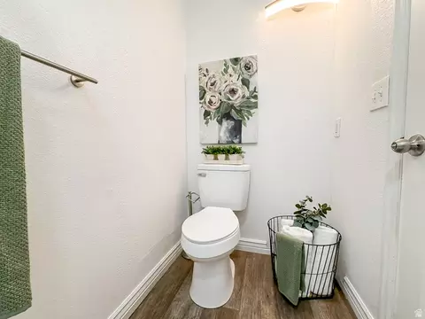 Bath - 290 S 300 E, Orem, UT 84058 photo 6 of 10