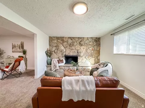 Living - 290 S 300 E, Orem, UT 84058 photo 2 of 11