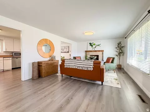 Living - 290 S 300 E, Orem, UT 84058 photo 7 of 11