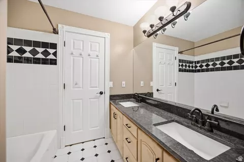 Bath - 695 E 1870 N, Orem, UT 84097 photo 2 of 3