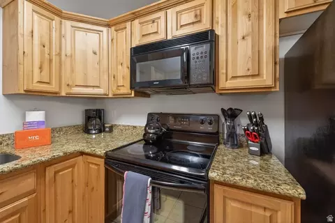 Kitchen - 2511 Redcliff Rd #3A, Moab, UT 84532 photo 2 of 2