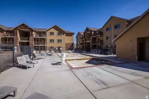 Exterior - 2511 Redcliff Rd #3A, Moab, UT 84532 photo 3 of 4