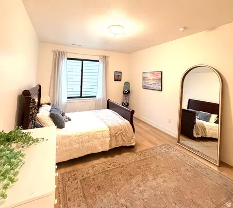 Bedroom - 3626 S Riverstone Rd, Mapleton, UT 84664 photo 5 of 6