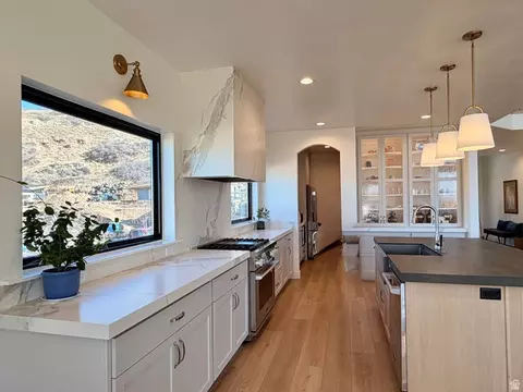 Kitchen - 3626 S Riverstone Rd, Mapleton, UT 84664 photo 2 of 6