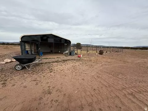 Exterior - 10294 N Zero E, Roosevelt, UT 84066 photo 21 of 29