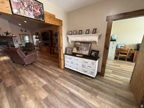 Entry Way - 10294 N Zero E, Roosevelt, UT 84066 photo 2 of 5