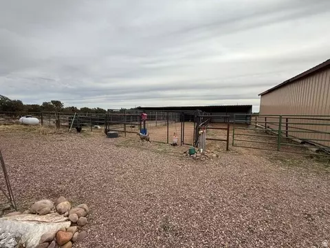 Exterior - 10294 N Zero E, Roosevelt, UT 84066 photo 20 of 29