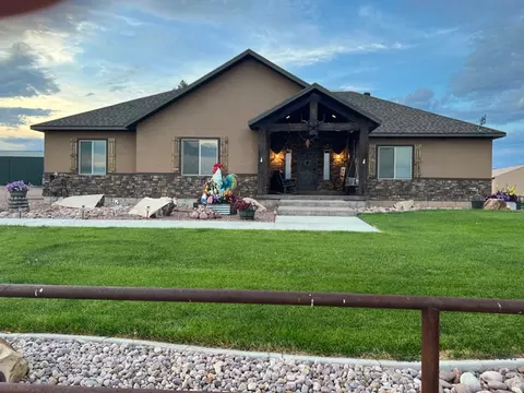 Exterior - 10294 N Zero E, Roosevelt, UT 84066 photo 22 of 29