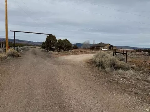 Exterior - 10294 N Zero E, Roosevelt, UT 84066 photo 29 of 29