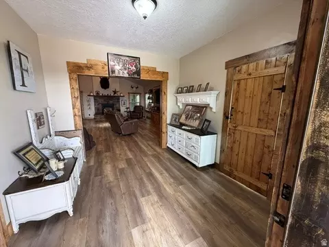 Entry Way - 10294 N Zero E, Roosevelt, UT 84066 photo 1 of 5