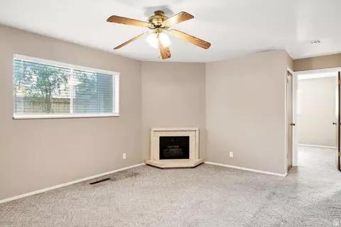240 E 400 N #26, Logan, UT 84321