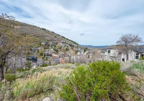 90 Prospect Ave, Park City, UT 84060