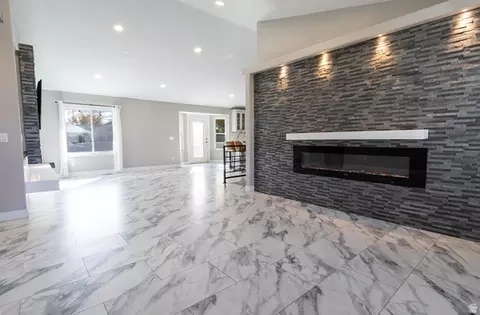 6389 S Mill Valley Ct, Salt Lake City, UT 84118