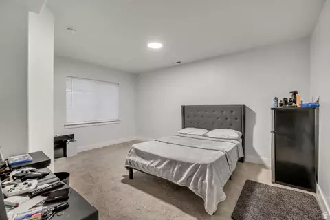 Bedroom - 205 E Craner Peak Dr, Eagle Mountain, UT 84005 photo 6 of 6