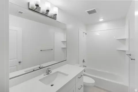 Bath - 569 N 550 W, Smithfield, UT 84335 photo 2 of 2