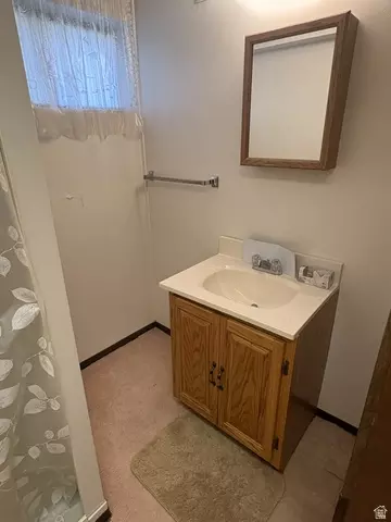 Bath - 415 Jackson Ave, Ogden, UT 84404 photo 5 of 8