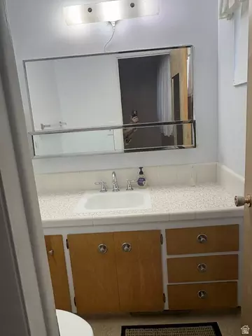 Bath - 415 Jackson Ave, Ogden, UT 84404 photo 7 of 8
