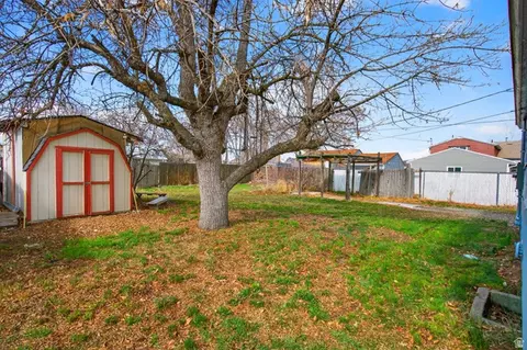 Exterior - 557 N Emery Ave, Orem, UT 84057 photo 4 of 4