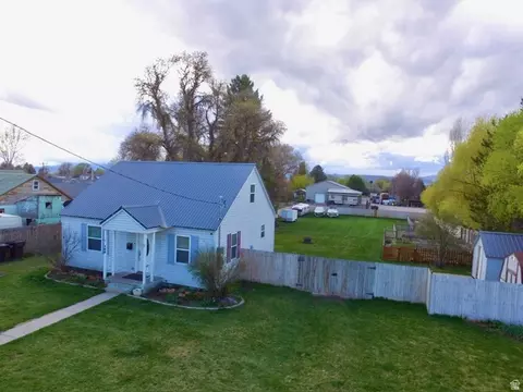 166 S 2nd W, Preston, ID 83263