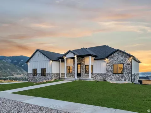 851 E Mountain Rd, North Ogden, UT 84414