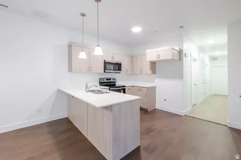 Kitchen - 4704 S Olive Ave #V202, Mapleton, UT 84664 photo 2 of 3