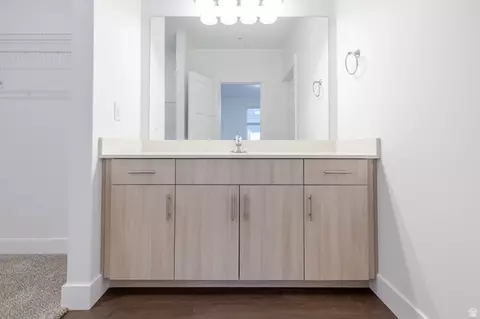 Bath - 4704 S Olive Ave #V202, Mapleton, UT 84664 photo 1 of 2