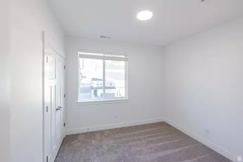 Bedroom - 4704 S Olive Ave #V301, Mapleton, UT 84664 photo 2 of 3