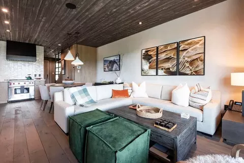 Living - 7551 E Stardust Ct #316C, Hideout, UT 84036 photo 1 of 3
