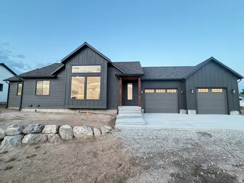 Exterior - 832 S 1100 E, Preston, ID 83263 photo 2 of 5