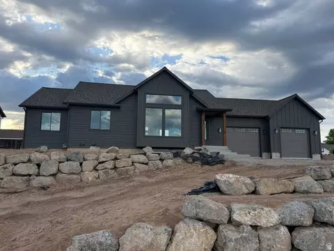 832 S 1100 E, Preston, ID 83263