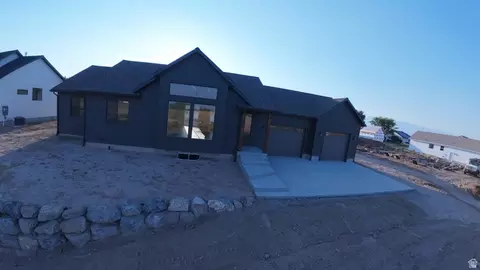 Exterior - 832 S 1100 E, Preston, ID 83263 photo 3 of 3