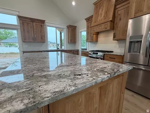 Kitchen - 832 S 1100 E, Preston, ID 83263 photo 2 of 4