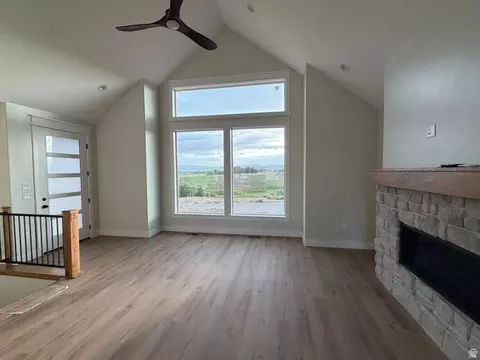 Living - 832 S 1100 E, Preston, ID 83263 photo 1 of 3