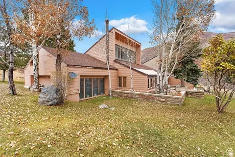 Exterior - 9133 Elderberry Ln, Sundance, UT 84604 photo 1 of 2