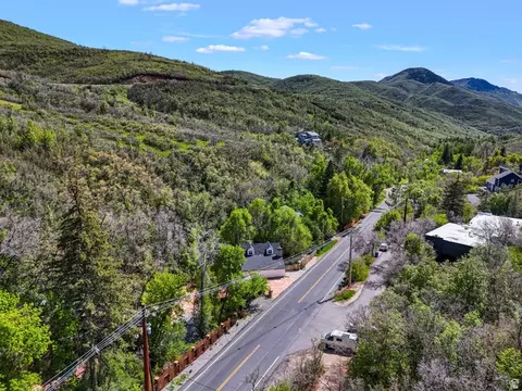 View/Area - 6724 Emigration Canyon Rd, Emigration Canyon, UT 84108 photo 3 of 4