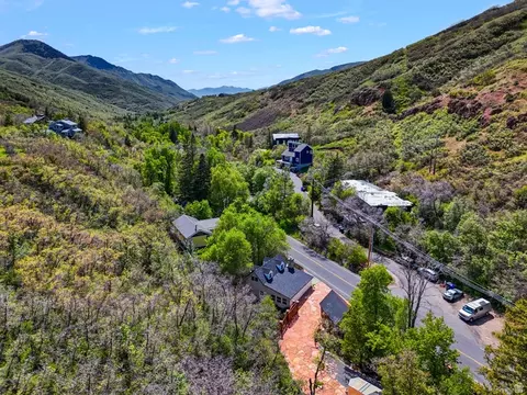 View/Area - 6724 Emigration Canyon Rd, Emigration Canyon, UT 84108 photo 4 of 4