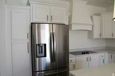 Kitchen - 11363 S 5600 W, Payson, UT 84651 photo 4 of 6