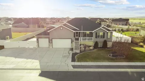 3561 S 5160 W, Hooper, UT 84315